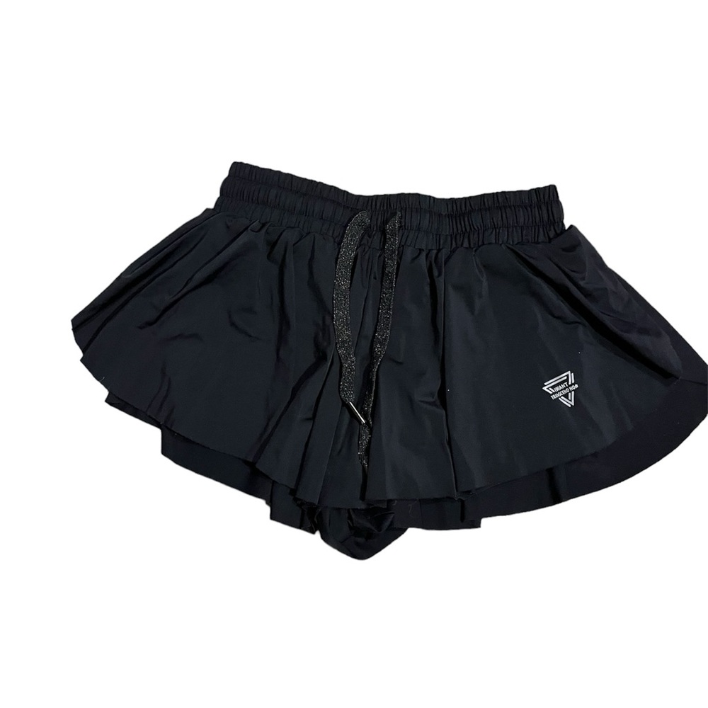 Keki Kona butterfly flowy shorts
